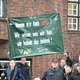 Символический жест фермеров Шлезвиг-Гольштейн: рулоны сена перед штаб-квартирой NABU в Ноймюнстере. «Вам нужна помощь? Мы знаем, что делаем, – мы этому учились!» 
