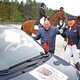 Ари ЙОМ-ТОВ приглашает российскую всадницу Регину ИСАЧКИНУ прокатиться в автомобиле, который она выиграла на турнире CDI-W в Будапеште в 2019 году