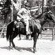 Будущий премьер-министр на конной прогулке в Канаде (1929 год) / Фотограф: ASSOCIATED PRESS