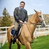 Президенту Туркменистана присвоено почетное звание «Мастер жокей-наставник»