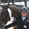Лошадь Дианы Захаровой наградили за здоровье и атлетизм