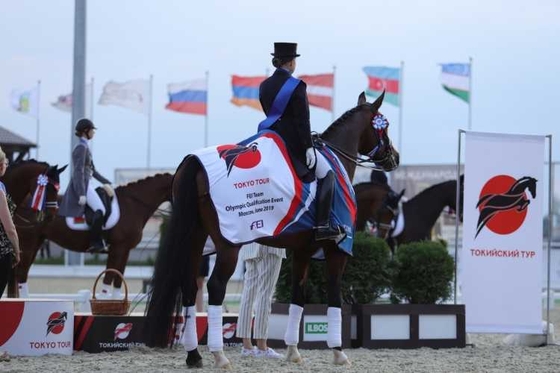 FEI разрешила российской сборной выступить на Олимпиаде под нейтральным флагом